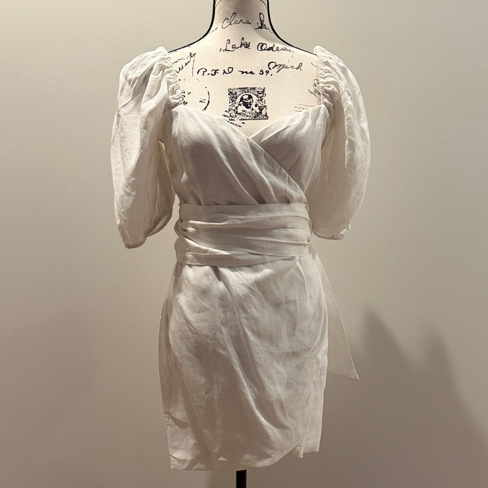 Chic White Long Sleeve Wrap Dress